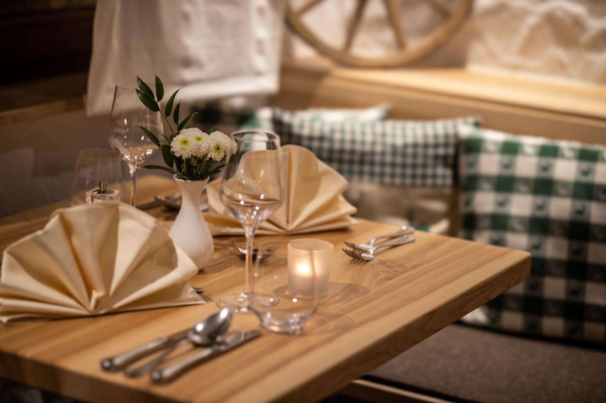 Hotel & Restaurant Zum Reussenstein Böblingen Eksteriør billede